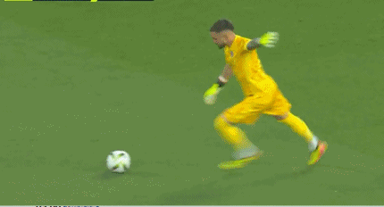 法甲赛报:姆巴佩主场告别赛未能进球 巴黎连丢三球 被图卢兹3-1逆转