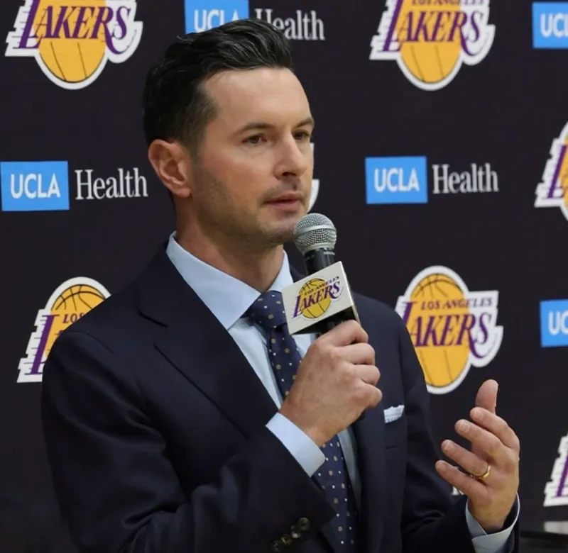 乔治·卡尔：我们已经进入了主教练在新闻发布会上宣誓的时代