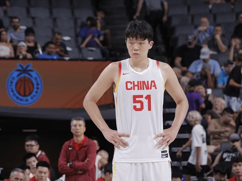 美国网友评价杨汉森：比扎克·伊迪更强 脚步如丝