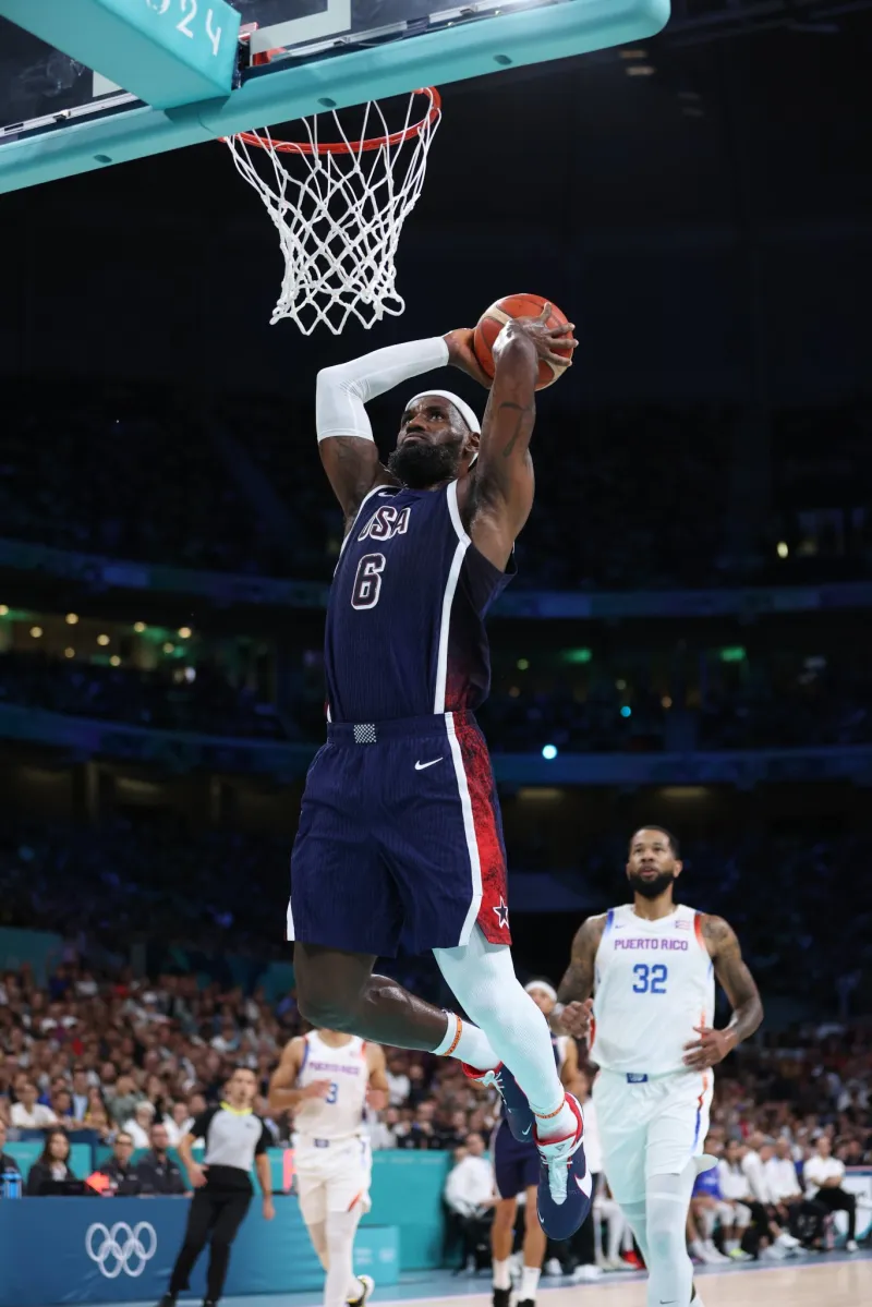 詹姆斯谈对手:加拿大和德国,我对法国上场表现印象不深